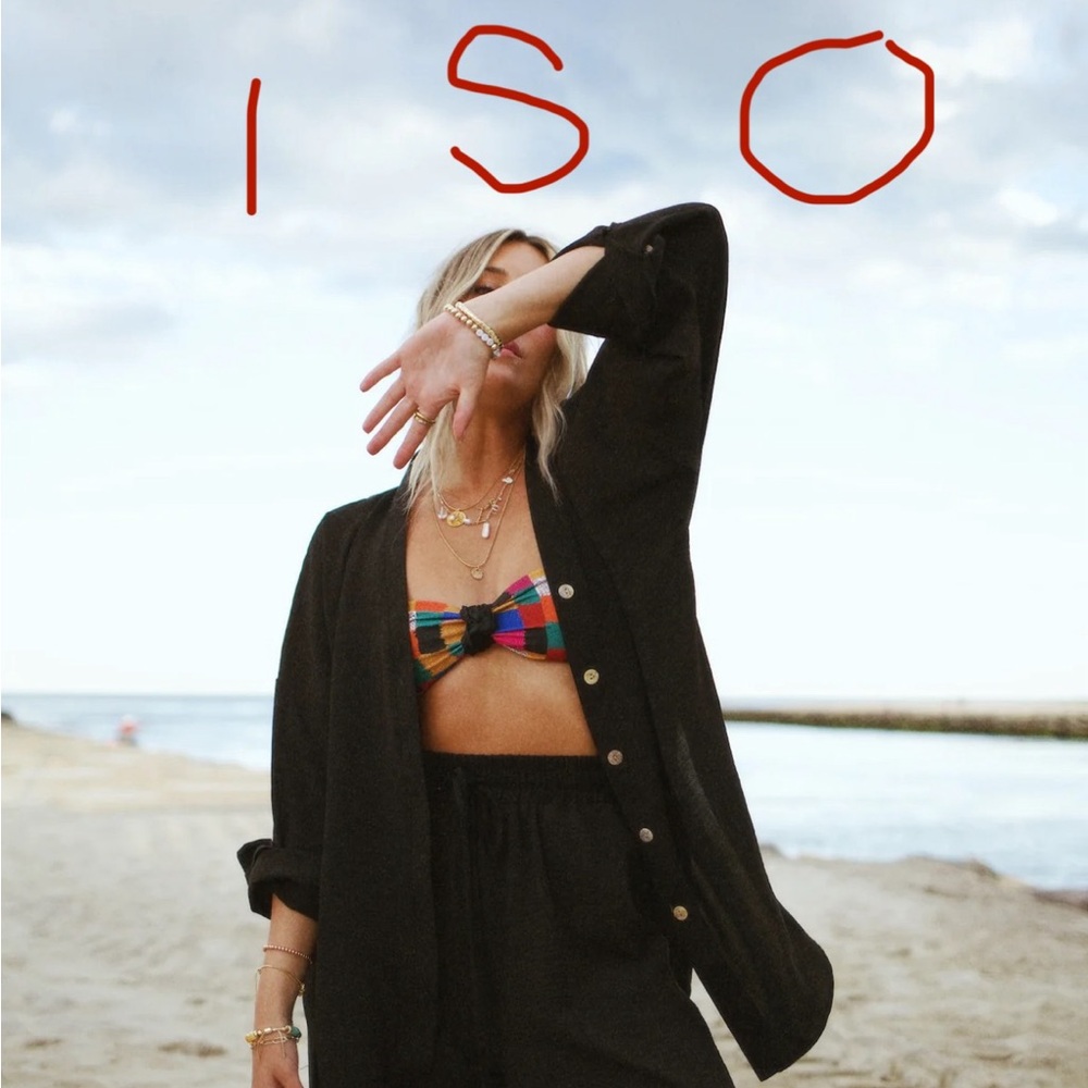 ISO HDYWT how do you wear that all colors of essentials pants and tops